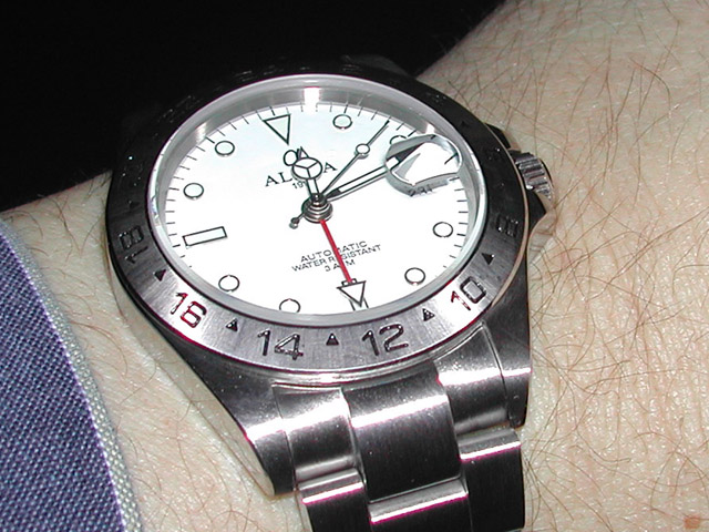 looking for an automatic watch with a white face WATCH TALK FORUMS